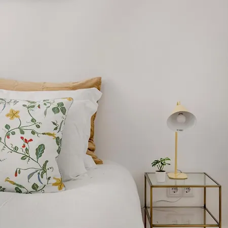 דירה Ab10 Modern *