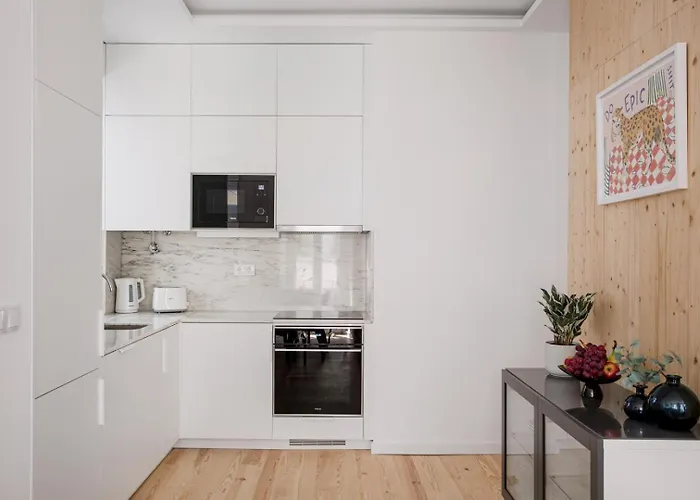 Ab10 Modern With Ac And Balcony شقة