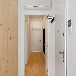 Ab10 Modern With Ac And Balcony Апартаменти *