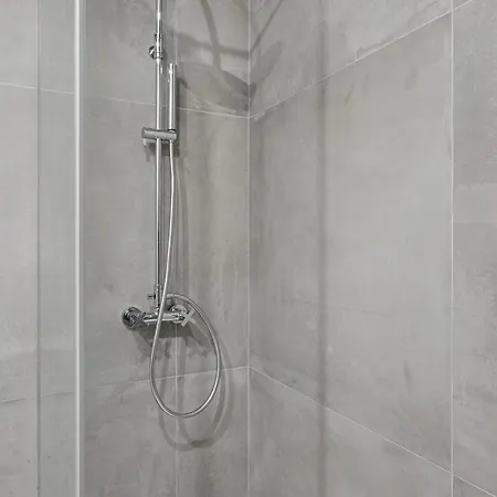 Ab10 Modern With Ac And Balcony ליסבון